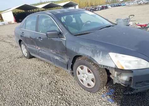 2006 Honda Accord 2.4 Lx из США, поврежденный, VIN 1HGCM55416A111283
